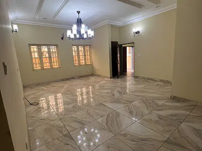 Luxury 3 Bedroom Flat