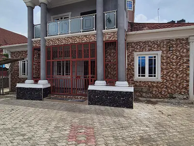 Luxury 4bedroom Fully Detached Duplex with BQ, Tarred Rd