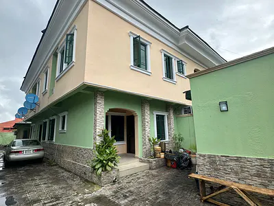 Self Serviced 2bed Apartment Available in Lekki Phase 1