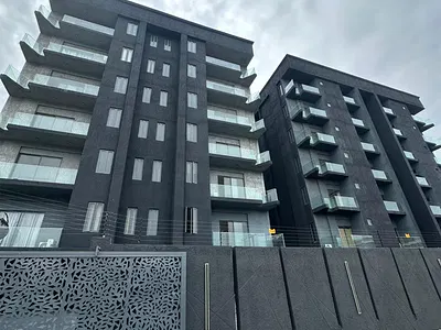 Spacious 3bedroom Apartment with an Elevator and Pool