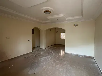 Spacious 2bedroom Flat in a Serene Estate