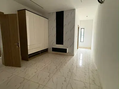 Brand New Miniflat + Swimming Pool, Gym Etc