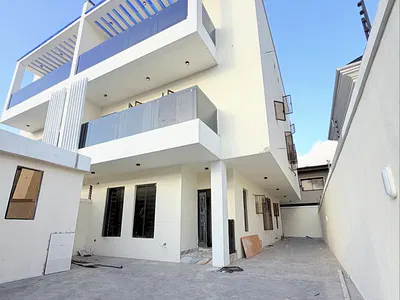 Newly Built 4 Bedroom Semi Detached Duplex with BQ