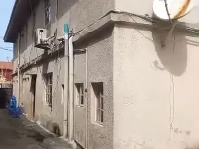 For Sale a Story Building on About 570 SQMTR at Oroku STR Apapa Rd