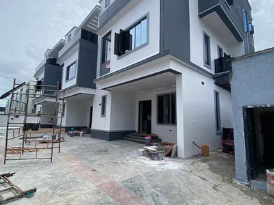 4 Bedroom Terrace with BQ