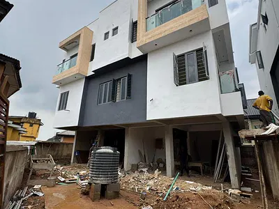 Lovely Built 4-Bedroom Semi-Detached Duplex + BQ