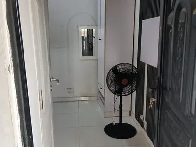 Luxury Spacious Room Self Con