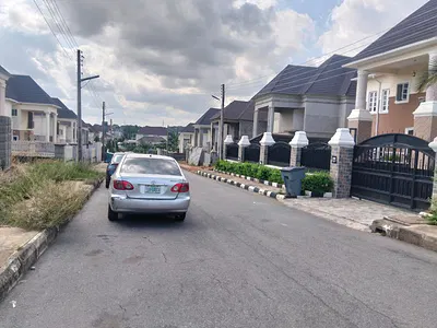 5 Bedroom Detached Duplex with 2 Rooms BQ