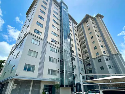 3-Bedroom Apartment