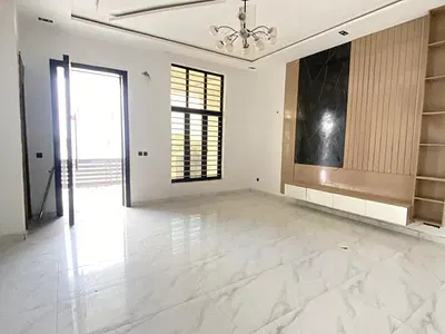 4 Bedrooms Terrace Duplex