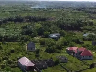 4 Plots of Buy and Build Land Suitable for Hotel, Shopping Mall, School