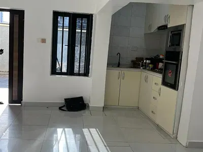 Massive Mini Flat
