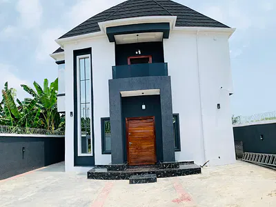 5 Bedroom Fully Detached Duplex with BQ
