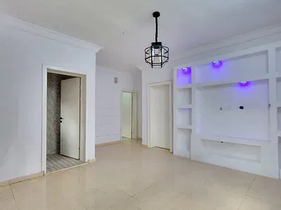 Clean and Spacious Mini Flat, Shared Apartment (Up and Down)