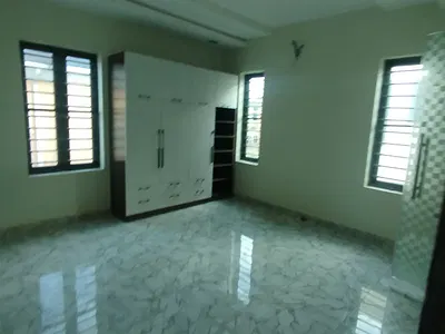 Nice Brand New 3 Bedroom Flat