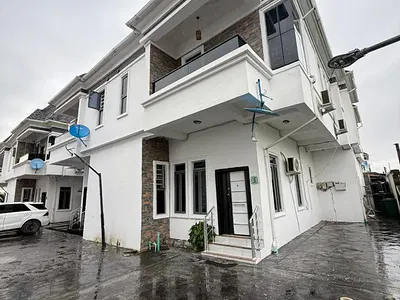 Fully Furnished and Serviced 4 Bedroom Terraced Duplex