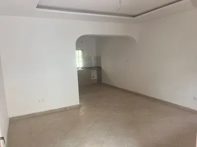 Newly Renovated Standard 1bed/Mini Flat.