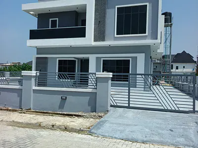 Four Bedroom Fully Detached Duplex with BQ
