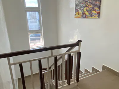 Exquisitely Furnished 3-BDR Flat on Monthly Rent