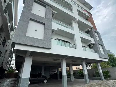 Luxury 2-Bedroom Flat with Excellent Facility