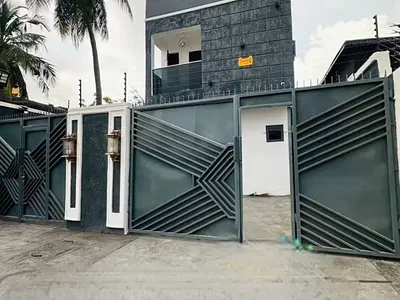Newly Built 4 Bedroom Fully Detached Duplex with a BQ