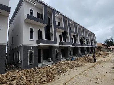 Luxury 4 Bedroom Terrace Duplex + BQ, Pool
