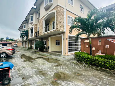 4 Bedroom Terrace Duplex with BQ and Swimming Pool