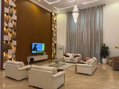 Furnished 4 Bedroom Maisonette with a BQ