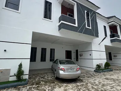 4 Bedroom Duplex