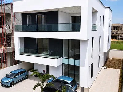 5 Bedroom Detached Duplex with 2BQ, New Ev Car, Cinema, Pent Floor