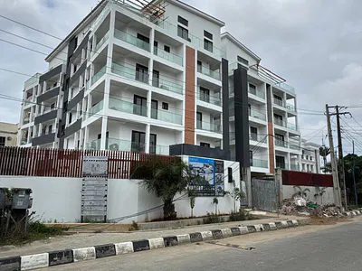 Amazing 4 Bedroom Maisonette in Ikoyi