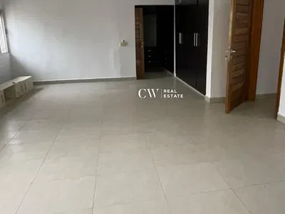 5 Bedroom Duplex