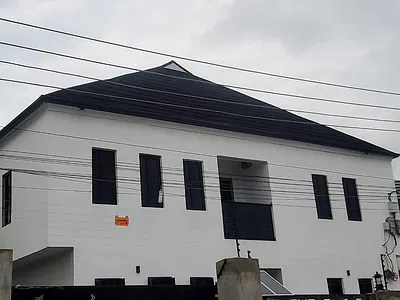 Newly Built Luxury 3 Bedroom Apartment