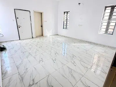 Massive Studio Apartment in a Duplex with 24HRS Light &private Kitchen