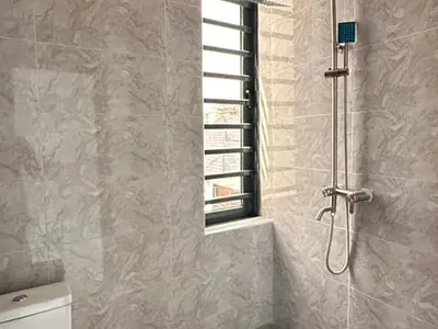 Luxury 3 Bedroom Flat with BQ