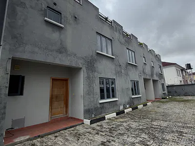 Well Built 3bedroom Terrace Duplex with BQ
