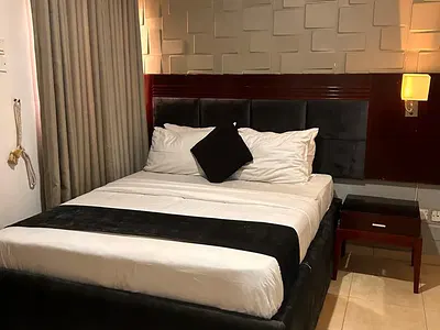 Spacious 2 Bedroom Apartment