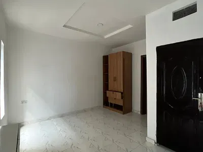3 Bedrooms Terrace Duplex