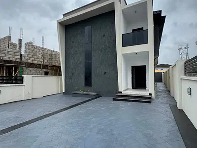 4 Bedroom Fully Detached Duplex with a BQ — GRA Phase 2, Alalubosa, Ibadan, Oyo