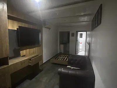 Fully Furnished Studio Apartment with Kitchen