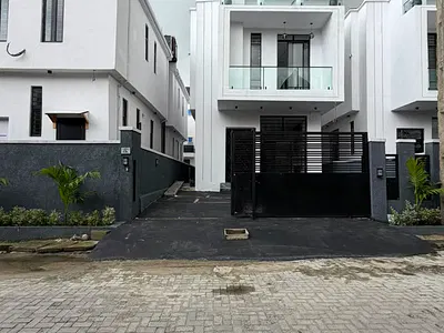 Newly Built 4bed & Spacious Detached Duplex with BQ