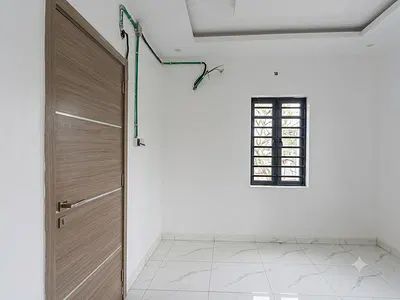 Discover a Nicely Built Standard and Cozy Mini Flat
