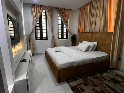 3bedroom Apartment