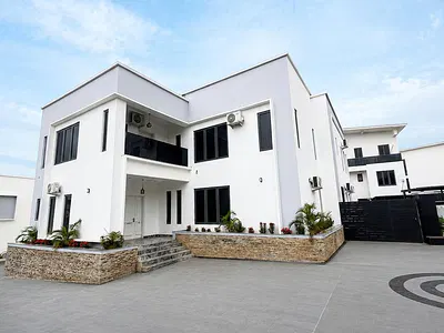 Fully Furnished Asokoro Mansion and Quarters by Wells Carlton Hotel
