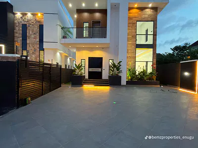Luxury 5bedroom Fully Detached Duplex in a Gated Secured Estate