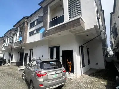 Luxury 4bedroom Semi Detached Duplex