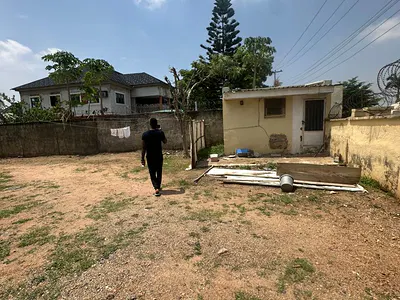 1000 M² Land in a Choice Location