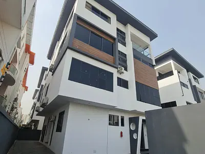 5bedroom Fully Detached Duplex with Bq, Pool, Lift, 3 Living Rooms, Etc