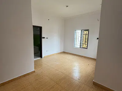 Spacious Self Contain