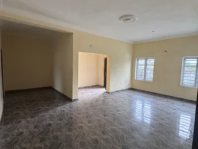 Spacious 3 Bedroom Apartment